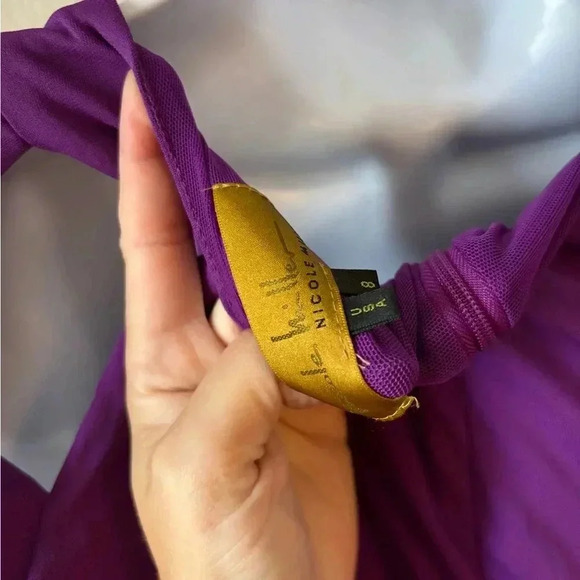 Nicole Miller Cut Out Shoulder Dress - Picture 3 of 4